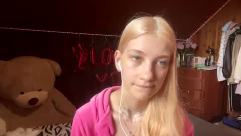 Snapshot of janicesivertsen chatting on 9, 7, 2026 Elsa online show from 9, 7, 2026
