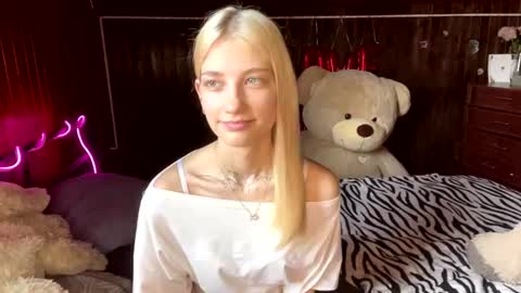 Snapshot of janicesivertsen chatting on 4, 8, 2026 Elsa online show from 4, 8, 2026