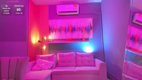 Janinne  online show from 2, 3, 2026