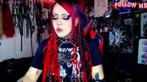 Snapshot of janna_ink chatting on 1, 12, 2025 online show from 1, 12, 2025