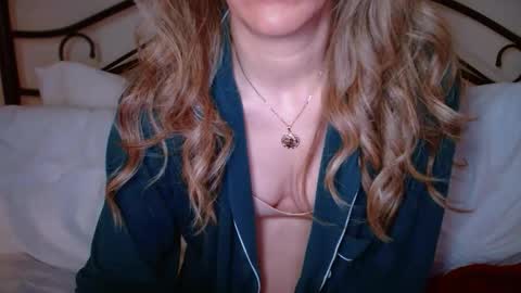 Snapshot of januarydaze chatting on 20, 2, 2026 the small pp whisperer ball puncher online show from 20, 2, 2026