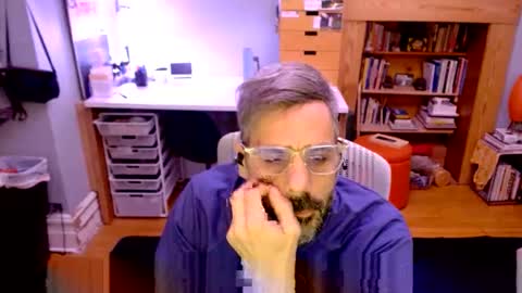 Snapshot of jareth_returns chatting on 2, 3, 2025 jareth_returns online show from 2, 3, 2025