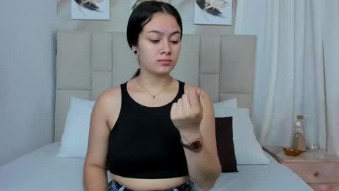 Snapshot of jaslyn__smith chatting on 13, 1, 2025 Jaslyn online show from 13, 1, 2025