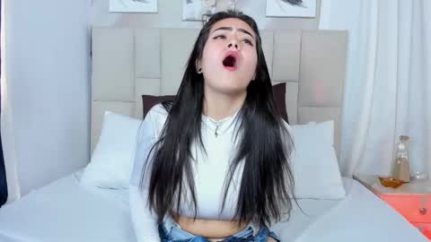 Snapshot of jaslyn__smith chatting on 16, 1, 2025 Jaslyn online show from 16, 1, 2025