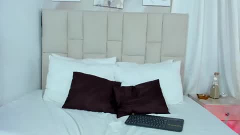Snapshot of jaslyn__smith chatting on 7, 3, 2025 Jaslyn online show from 7, 3, 2025