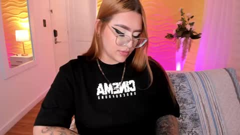 Snapshot of jasmiinevans chatting on 11, 3, 2025 Jasmin Evans online show from 11, 3, 2025