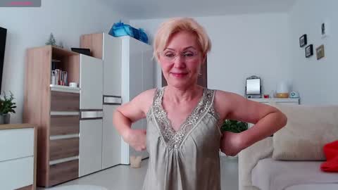 Jasmin room for people 40 online show from 18, 1, 2026