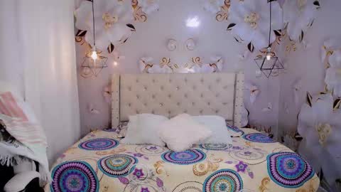 Jasmin online show from 7, 12, 2024