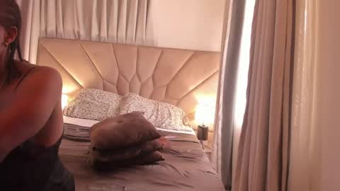 Snapshot of jasmin_melons chatting on 18, 6, 2026 jasmin_melons online show from 18, 6, 2026