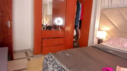 Snapshot of jasmin_melons chatting on 28, 6, 2026 jasmin_melons online show from 28, 6, 2026