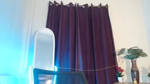 Snapshot of jasmine_arousal chatting on 13, 11, 2025 JASMINE online show from 13, 11, 2025