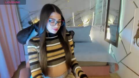 Snapshot of jasmine_hyper_1 chatting on 4, 12, 2024 Jas online show from 4, 12, 2024