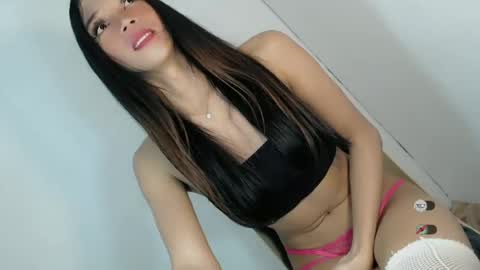 Snapshot of jasmine_on_live chatting on 5, 7, 2026 CUTE JANNA online show from 5, 7, 2026