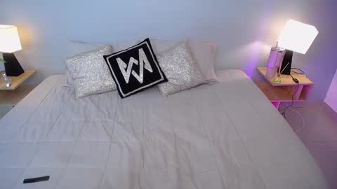 Instagram jasminecampbell1  online show from 7, 2, 2025