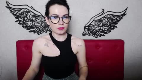 Snapshot of jasminekouch chatting on 8, 2, 2025 JasmineKouch online show from 8, 2, 2025