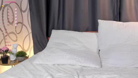 Kiki online show from 7, 3, 2025