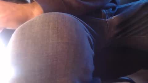 Snapshot of jasonholly chatting on 3, 1, 2025 Benedick Cumbersnatch online show from 3, 1, 2025