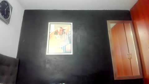 Snapshot of jasonmartiinez chatting on 10, 11, 2025 online show from 10, 11, 2025