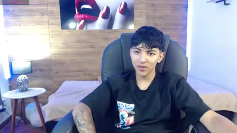 Snapshot of jasperflame chatting on 24, 10, 2025 JasperFlame online show from 24, 10, 2025