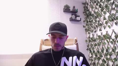 Snapshot of jasson_king01 chatting on 7, 3, 2025 JKing online show from 7, 3, 2025
