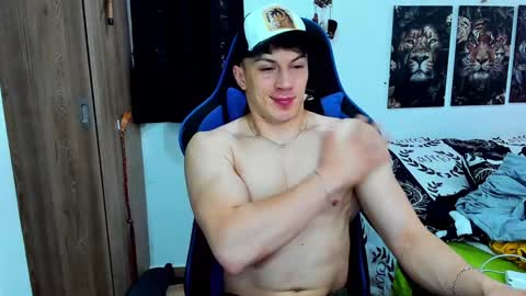 Snapshot of javiersexymann chatting on 6, 12, 2024 Javier online show from 6, 12, 2024