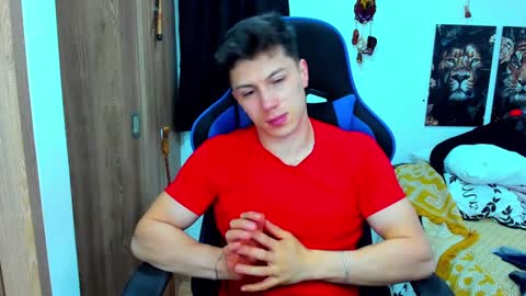 Snapshot of javiersexymann chatting on 4, 1, 2025 Javier online show from 4, 1, 2025