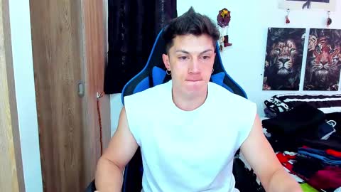 Snapshot of javiersexymann chatting on 14, 2, 2025 Javier online show from 14, 2, 2025