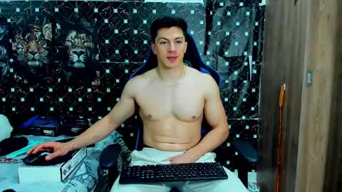 Snapshot of javiersexymann chatting on 3, 5, 2026 Javier online show from 3, 5, 2026