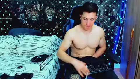 Snapshot of javiersexymann chatting on 1, 7, 2026 Javier online show from 1, 7, 2026