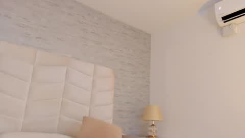 jax black online show from 15, 1, 2026