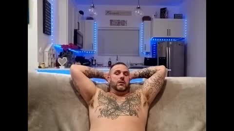 jay_banks0420 online show from 16, 9, 2025