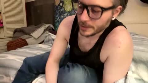 Snapshot of jay_bluntlovexxx chatting on 5, 7, 2026 jay_bluntlovexxx online show from 5, 7, 2026
