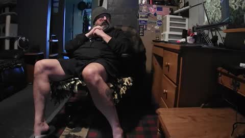 Grand Zaddy or Jay its casual online show from 11, 11, 2025