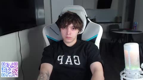 Snapshot of jayce_icestone chatting on 7, 7, 2026 Jayce online show from 7, 7, 2026