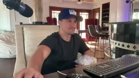 Snapshot of jayromeroxxx chatting on 15, 6, 2026 Jay Romero XXX online show from 15, 6, 2026
