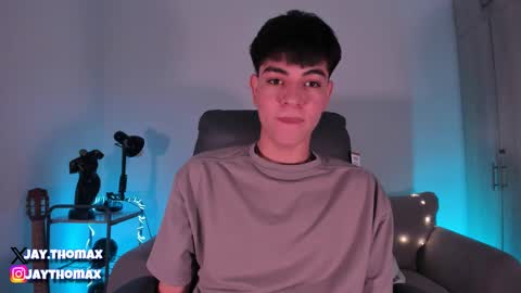 Snapshot of jaythomax chatting on 31, 1, 2025 jaythomax online show from 31, 1, 2025