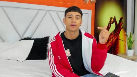 jaze_bradley online show from 5, 3, 2025