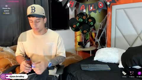 jaze_bradley online show from 22, 10, 2025