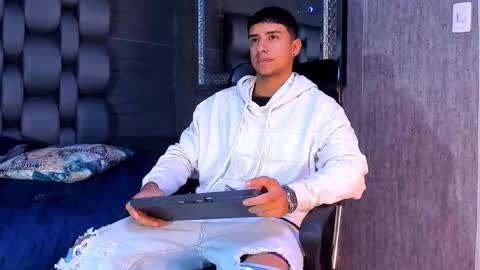 jaze_bradley online show from 15, 1, 2026