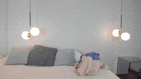 Snapshot of jazlin_angels chatting on 19, 4, 2026 JAZLIN ANGELS online show from 19, 4, 2026