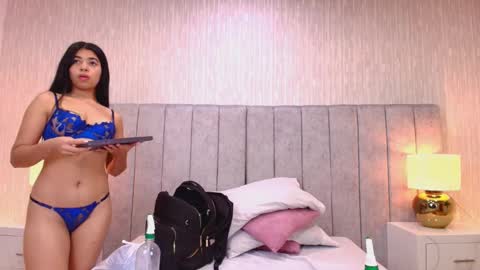 Jazmin online show from 3, 2, 2026