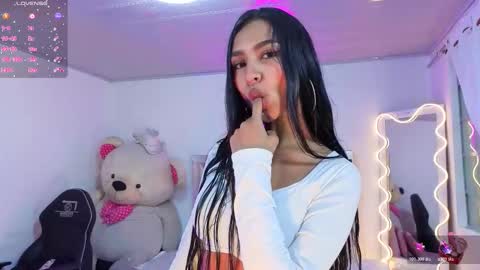 Jazmin  online show from 15, 11, 2025