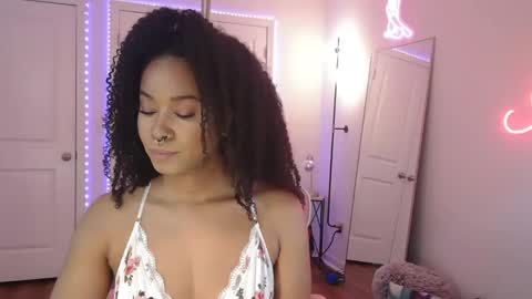 Jazmine Fox online show from 16, 2, 2026