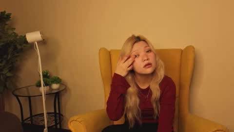 Snapshot of jazminkozisek chatting on 13, 10, 2025 Jasmine online show from 13, 10, 2025