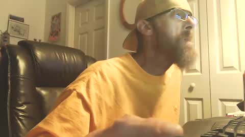 Snapshot of jcalabraro chatting on 11, 9, 2025 jeezy online show from 11, 9, 2025