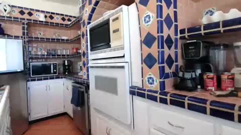 Snapshot of jccurves chatting on 9, 1, 2025 JCcurves online show from 9, 1, 2025