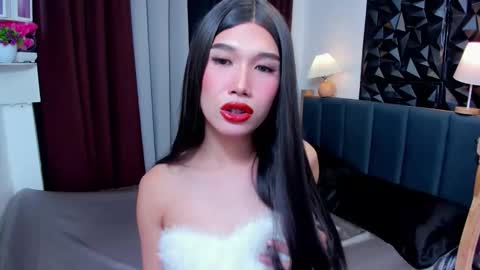 jchugecock online show from 12, 11, 2025