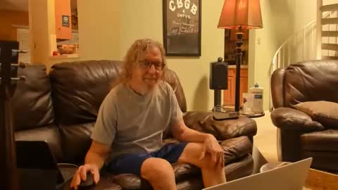 Snapshot of jdineuless chatting on 6, 6, 2026 JDinEuless online show from 6, 6, 2026