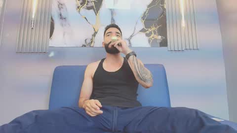 Snapshot of jean_lewis2 chatting on 23, 2, 2026 JEAN online show from 23, 2, 2026