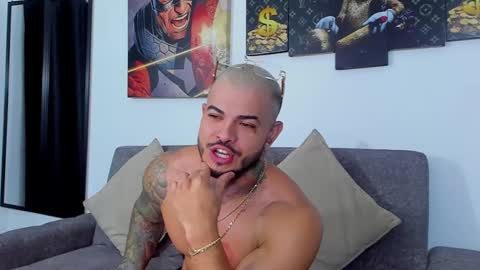 Snapshot of jean_lopez chatting on 10, 3, 2025 Jean axelcrow Modelo Independiente online show from 10, 3, 2025